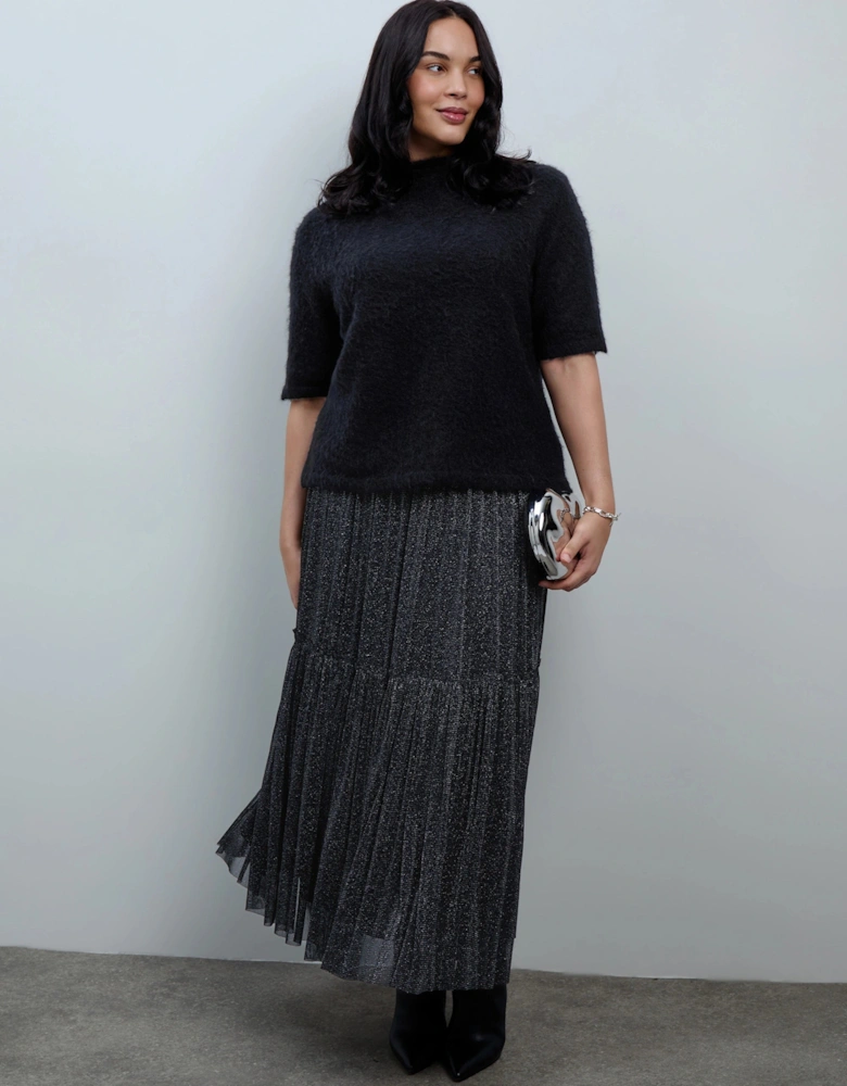 Black Moss Yarn Knitted Short Sleeve Jumper