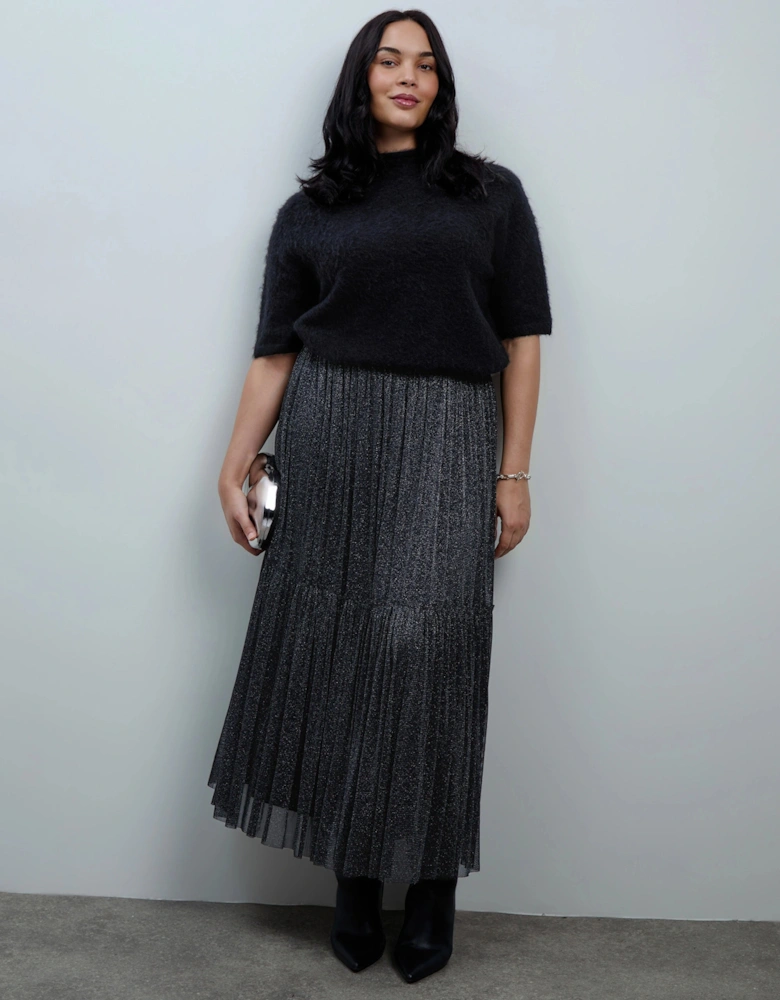 Black Moss Yarn Knitted Short Sleeve Jumper