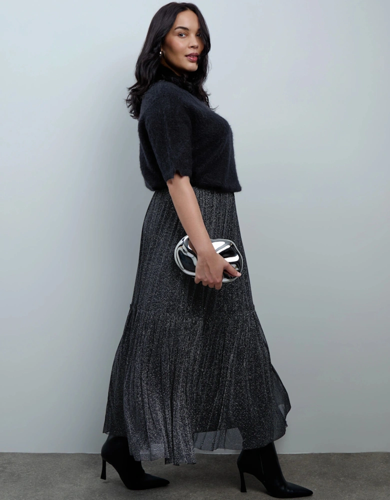 Black Moss Yarn Knitted Short Sleeve Jumper