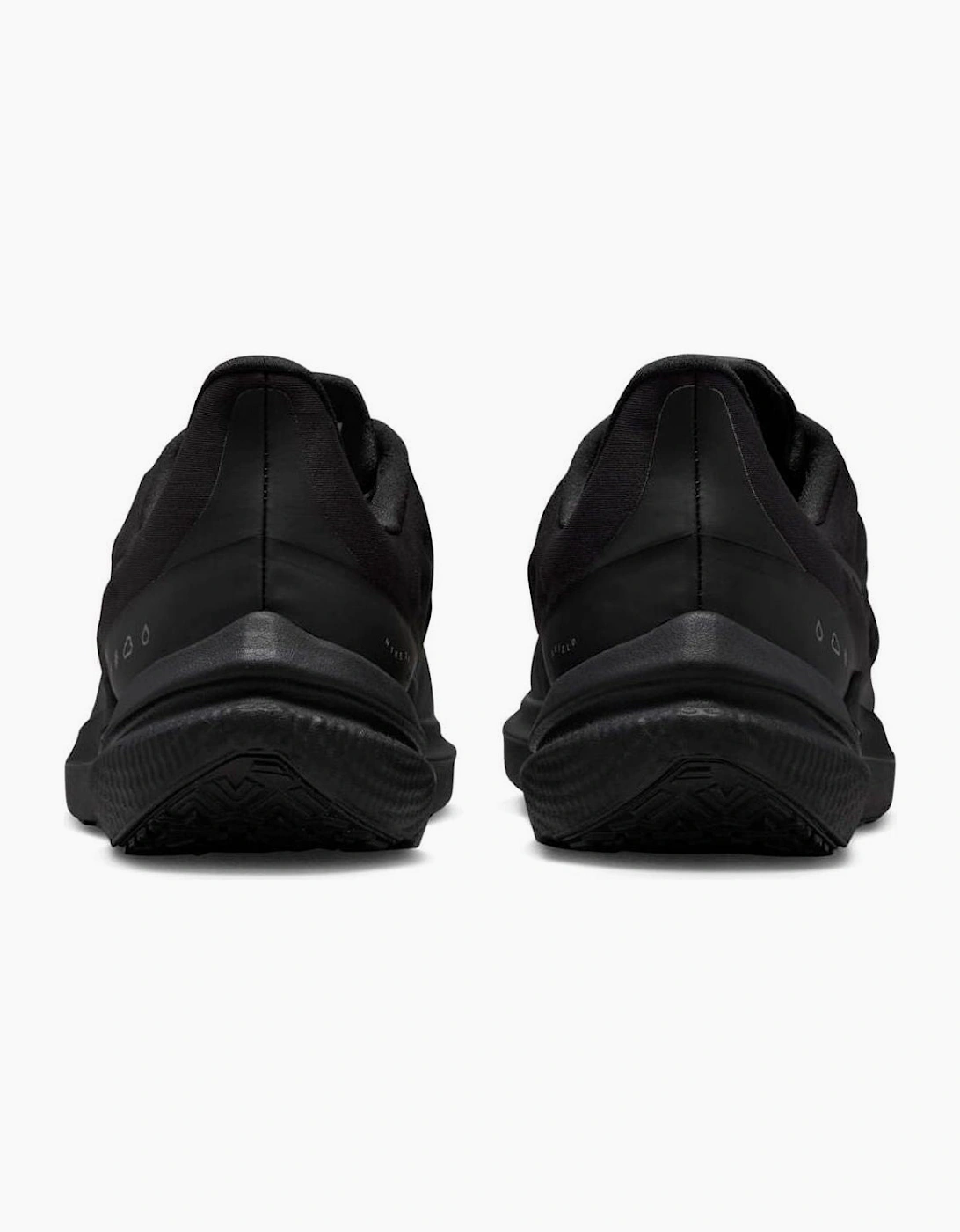 Nike Air Winflo 9 Shield Triple Black Trainers